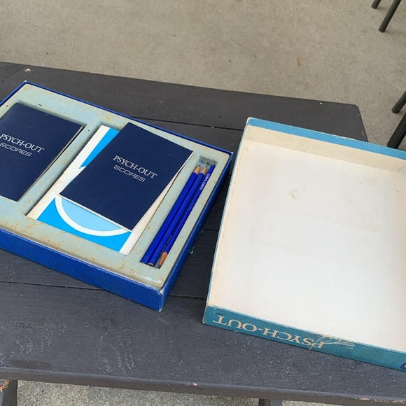 Vintage Psych-Out Board Game - Picture 3 of 4